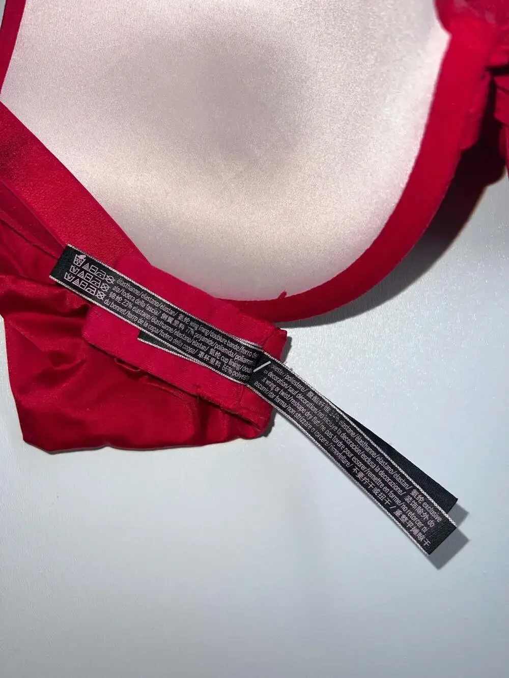 Victorias Secret Very Sexy Shine Strap Push Up Bra 38C Red Rhinestone Plunge
